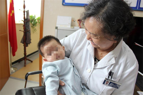 胚胎着床4bc胚胎上海40岁试管婴儿成功率